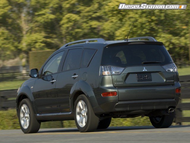 Mitsubishi Outlander ES Picture #0 Mitsubishi Outlander ES Picture #0